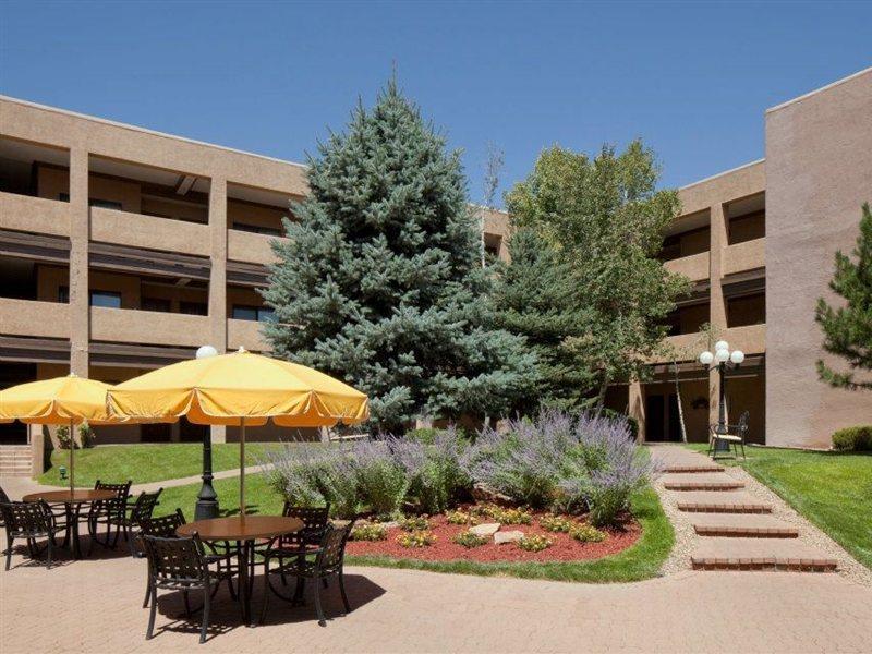 Courtyard Santa Fe Hotel Exterior photo